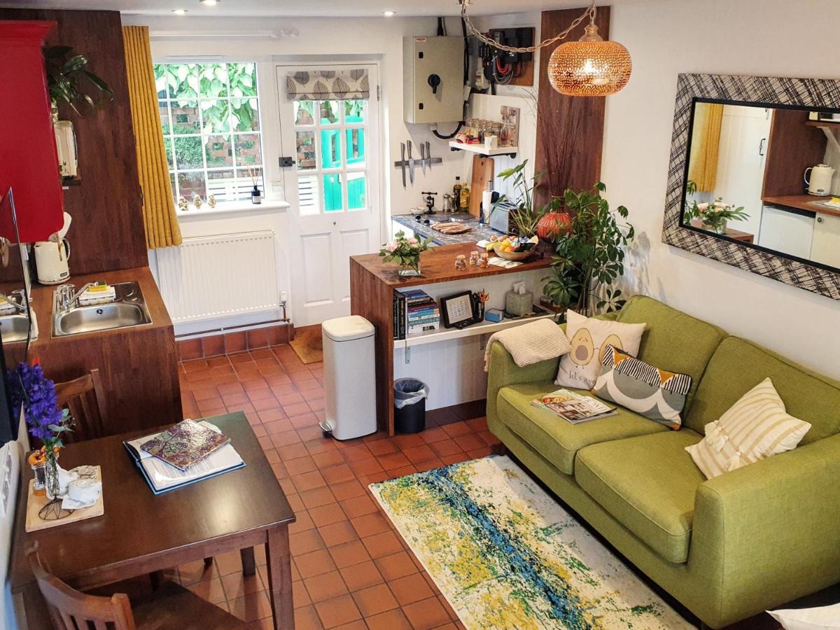 The Walnut, Meopham - A Private Retreat Rural Location Villa Exteriör bild