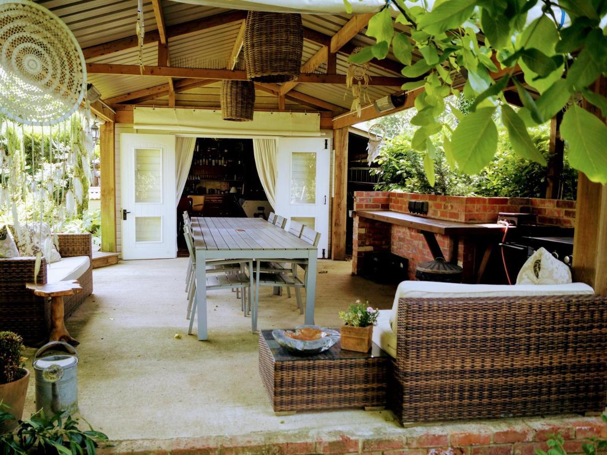The Walnut, Meopham - A Private Retreat Rural Location Villa Exteriör bild