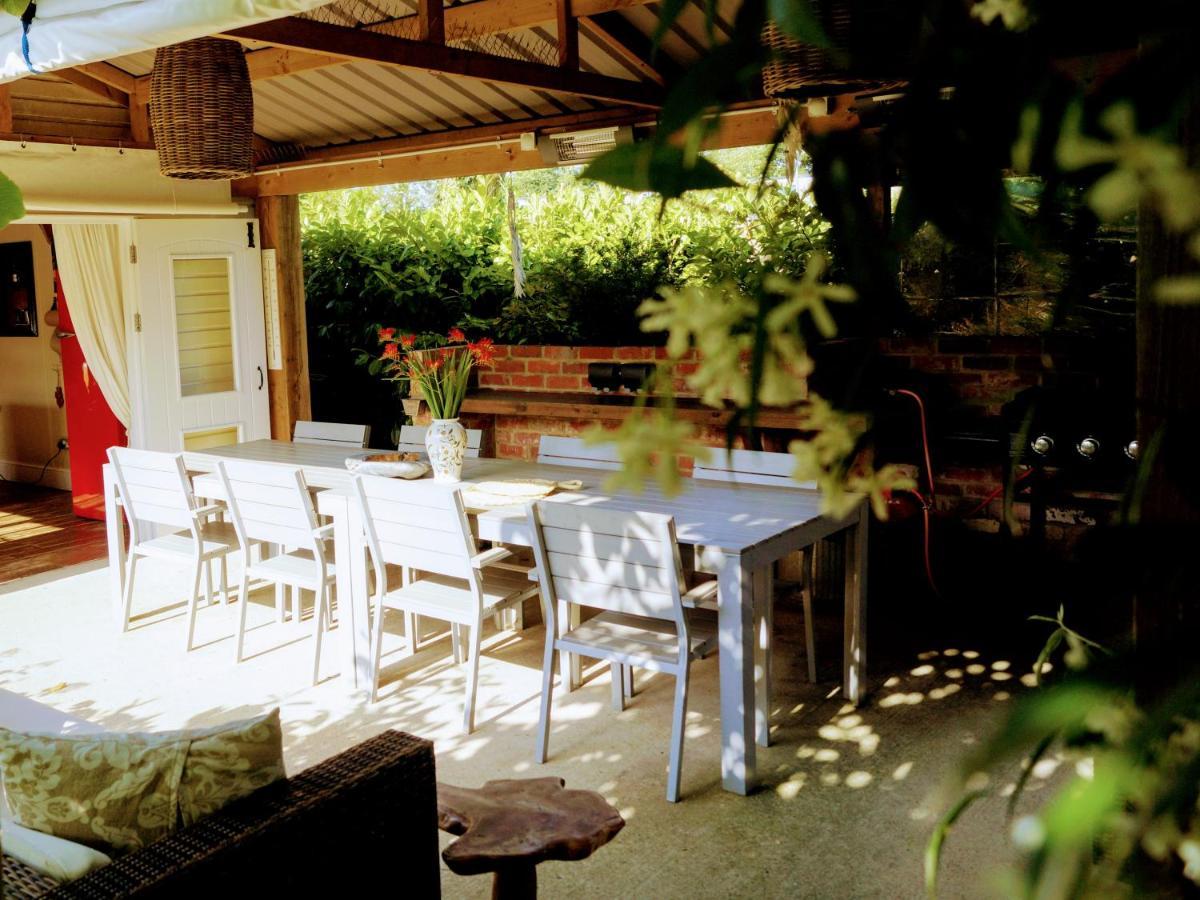 The Walnut, Meopham - A Private Retreat Rural Location Villa Exteriör bild